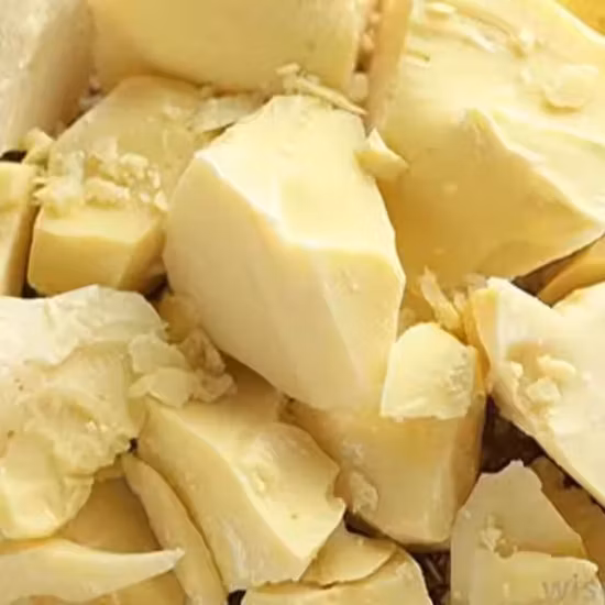 Beurre de cacao 100 % naturel bio brut pour beurre corporel, fabrication de savon, lotion, shampoing.